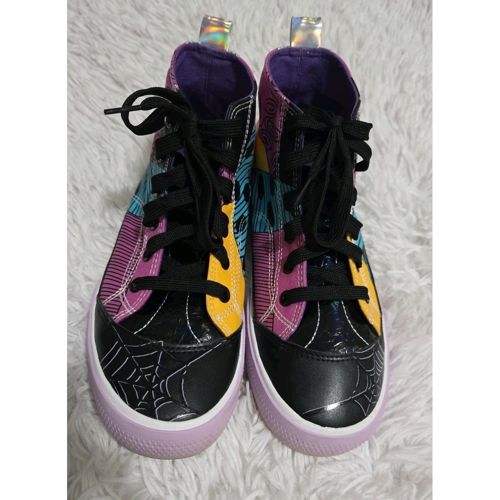 Size 6.5…Ladies Nightmare Before Christmas High Top Sneakers.‎  New…..Disney